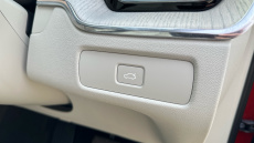 Volvo XC60 2.0 B5P Plus Dark 5dr AWD Geartronic Petrol Estate